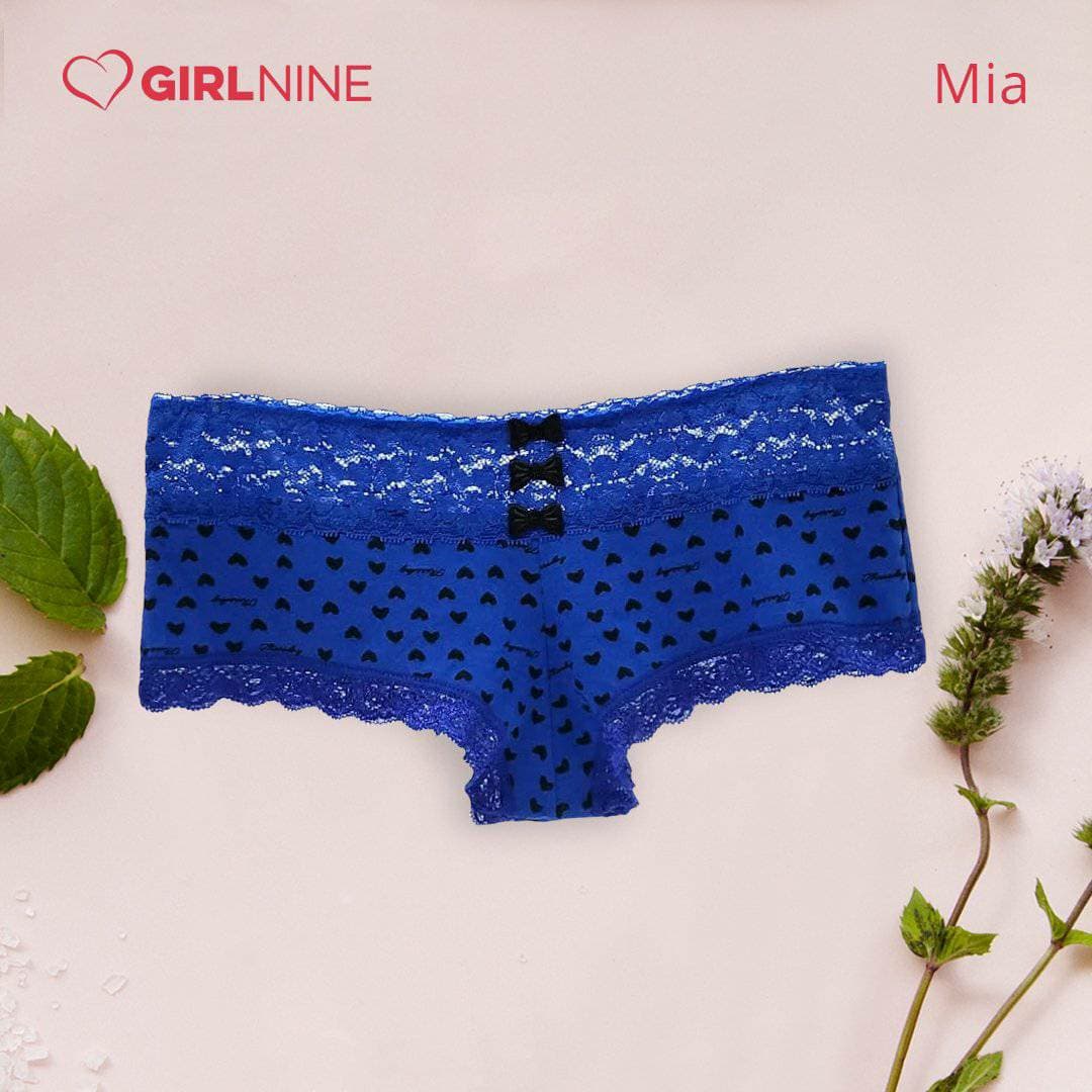 Mia