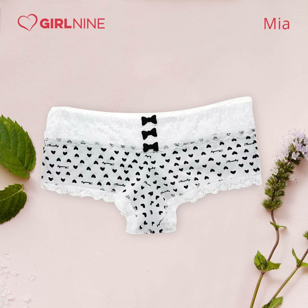 Mia